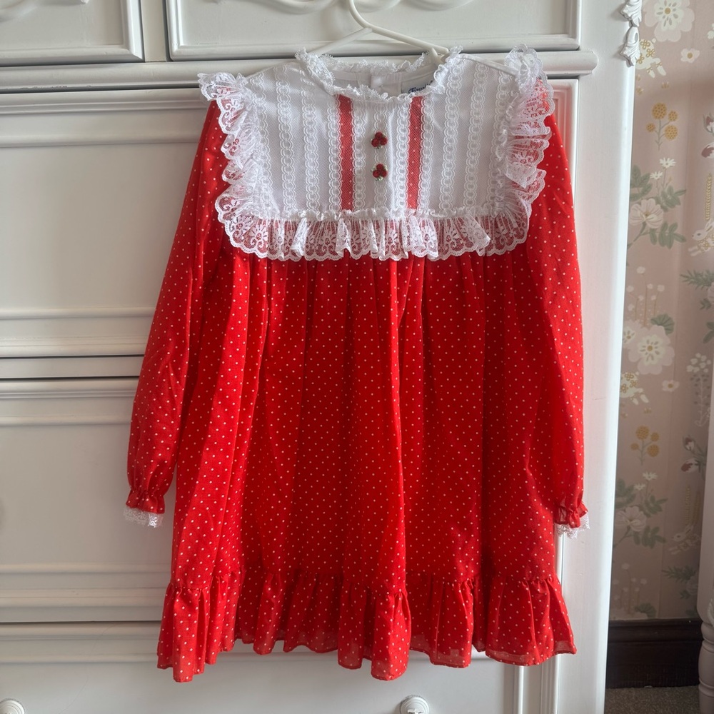 Girl’s Vintage Lace Collar Holiday Dress